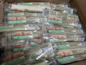 lot 293 image: 10.5 lb box Frozen Land O Lakes Str...