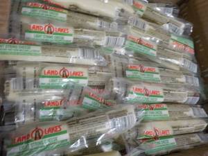 lot 294 image: 10.5 lb box Frozen Land O Lakes Str...