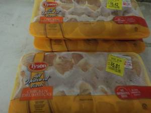 lot 297 image: 3 Frozen pkgs Tyson Chicken Drumsti...