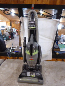 Bissell Vacuum Cleaner
