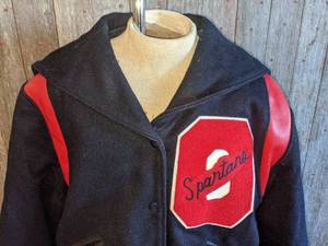 lot 41 image: Orono Alumni Lettermans Jacket