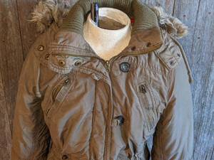 lot 45 image: American Eagle Khaki Coat Sz SP