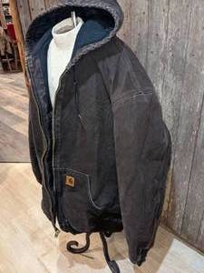 lot 57 image: Carhartt 2XL Brown Canvas Jacket