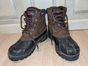 lot 63 image: Thermalite BrownBlack Boots, Mens Sz 7