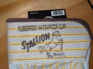 lot 66 image: Mens Grand Sierra Ragg Gloves & Stallion Rubberized Work Gloves