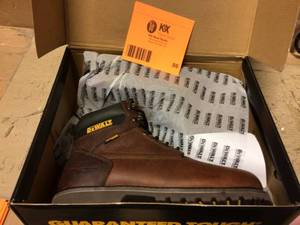 lot 86 image: DEWALT Mens Axle Waterproof 6 Work Boots - Soft Toe - Walnut Pitstop Size 10(W)&nbspCustomer Returns See Picutres
