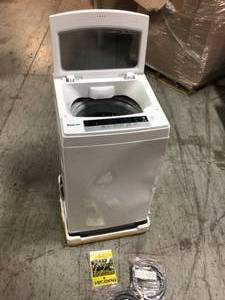 lot 110 image: Magic Chef 1.6 cu. ft. Compact White Top Load Washing Machine, Portable with Stainless Steel Tub