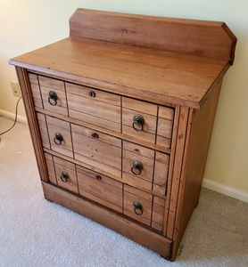 lot 10 image: Vintage Wood Dresser
