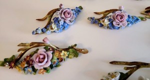 lot 17 image: Vintage German Porcelain Flowers