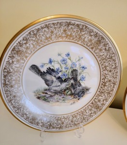 lot 23 image: Lennox Boehm Bird Plates