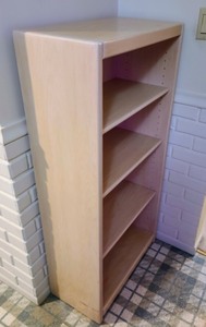 lot 33 image: Blonde Wood Bookshelf
