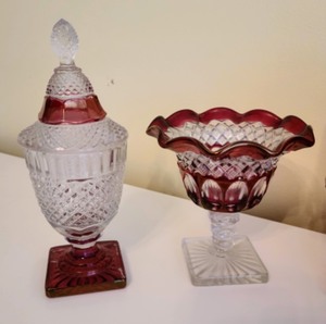 lot 44 image: Assorted Vintage Cranberry Glassware
