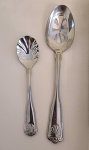 lot 57 image: Wallace Stainless Steel Flatware