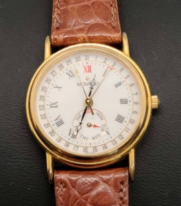 lot 6 image: Womens Movado Calendar Watch