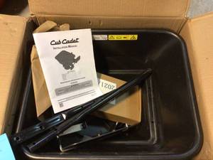 lot 26 image: Cub Cadet Original Equipment FastAttach Electric Rear Spreader for Select Lawn Tractors Customer Returns See Pictures