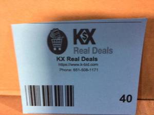 lot 40 image: Estwing 18 oz. No-Mark Deadhead Rubber Mallet Customer Returns See Pictures