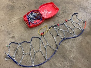 lot 5 image: (1) Pair Of Truck Tire Chains