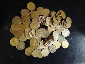 100 Unsearched Wheat Pennies