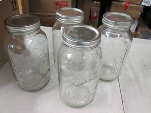 lot 15 image: 4 ball 6 cup wide mouth canning jar...