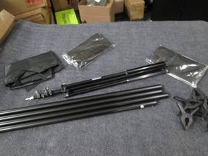 lot 59 image: Neewer photo backdrop support kit, ...
