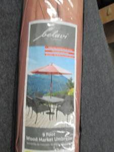 lot 92 image: 9ft wood market umbrella pink ...