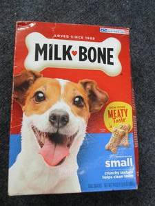 lot 106 image: 24oz of milk bone small dog treats ...