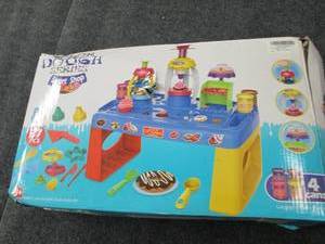 lot 112 image: kids color dough series sweet shop ...