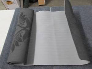 lot 114 image: yoga mat ...