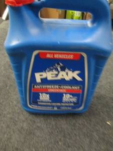 lot 144 image: peak antifreeze concentrate 1 gallo...