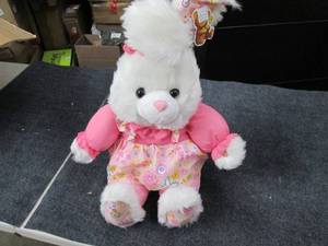 lot 209 image: Large pink and white bunny, plays p...