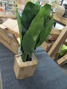 lot 240 image: 30 inch garden accents ...