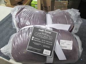 lot 289 image: swift home reversible faux fur sher...