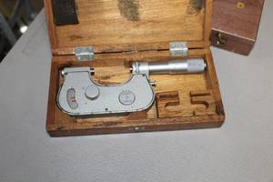 lot 360 image: Scherr-Tumico Inspection Q.C. Micrometer  with Wood Case