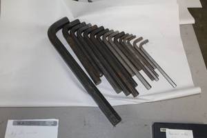 lot 387 image: Lot of (15) Large Allen Wrenches
