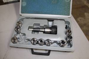 lot 414 image: R-8 Collet Chuck Set 7-piece  with Plastic Case