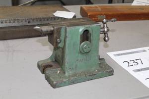 lot 237 image: Tail Stock