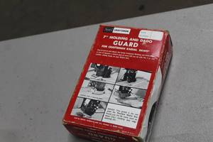 lot 250 image: Sears Craftsman 7 Molding and Dado Guard for Radial Saw (in original box)