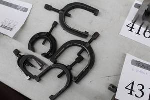 lot 431 image: Lot of (6) Vee Block Holders
