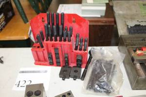 lot 422 image: Hold Down Bolts