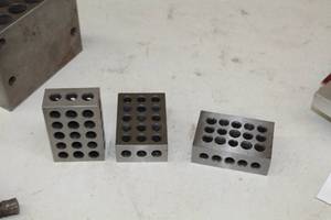 lot 434 image: Lot of (3) Alignment Blocks