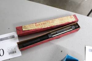 lot 450 image: Cleveland Twist Drill Company Quick-Set Adjustable Reamer High Speed Blades