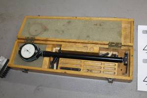 lot 463 image: Scherr-Tumico Bore Gage  with Wood Case