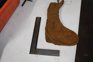 lot 469 image: Machinist Angle  with Carry Pouch