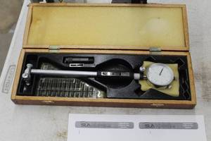 lot 511 image: Cylinder Gage  with Wood Case