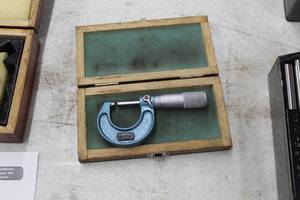 lot 512 image: Fowler Micrometer  with Wood Case