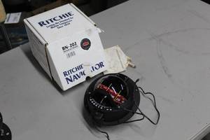 lot 507 image: Ritchie Navigator Bulkhead Mount (in original box)