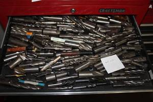 lot 1091 image: Lot of (1 Drawer) End Mill Bits