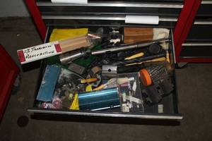 lot 1097 image: Lot of (1 Drawer) Milling and Lathe Parts, Bits, Dyes, Vee Blocks