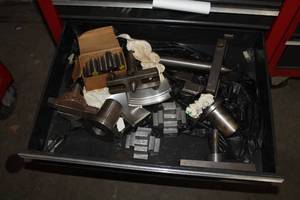 lot 1098 image: Lot of (1 Drawer) Milling and Lathe Parts