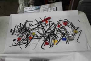 lot 1045 image: Allen Wrenches